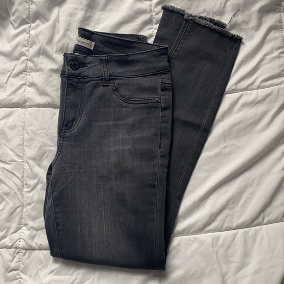 Blue Asphalt Denim - 💚GREY JEANS